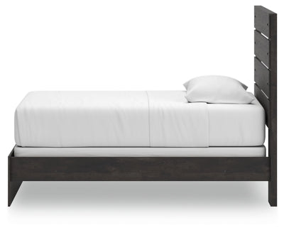 Hollivern Bed - Furniture World