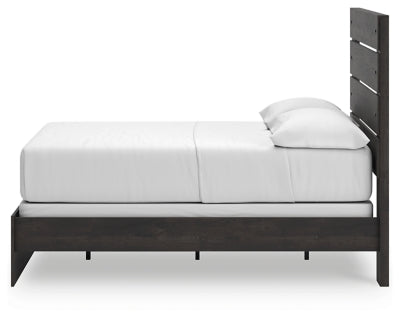 Hollivern Bed - Furniture World