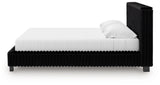 Zuraleus Bed - Furniture World