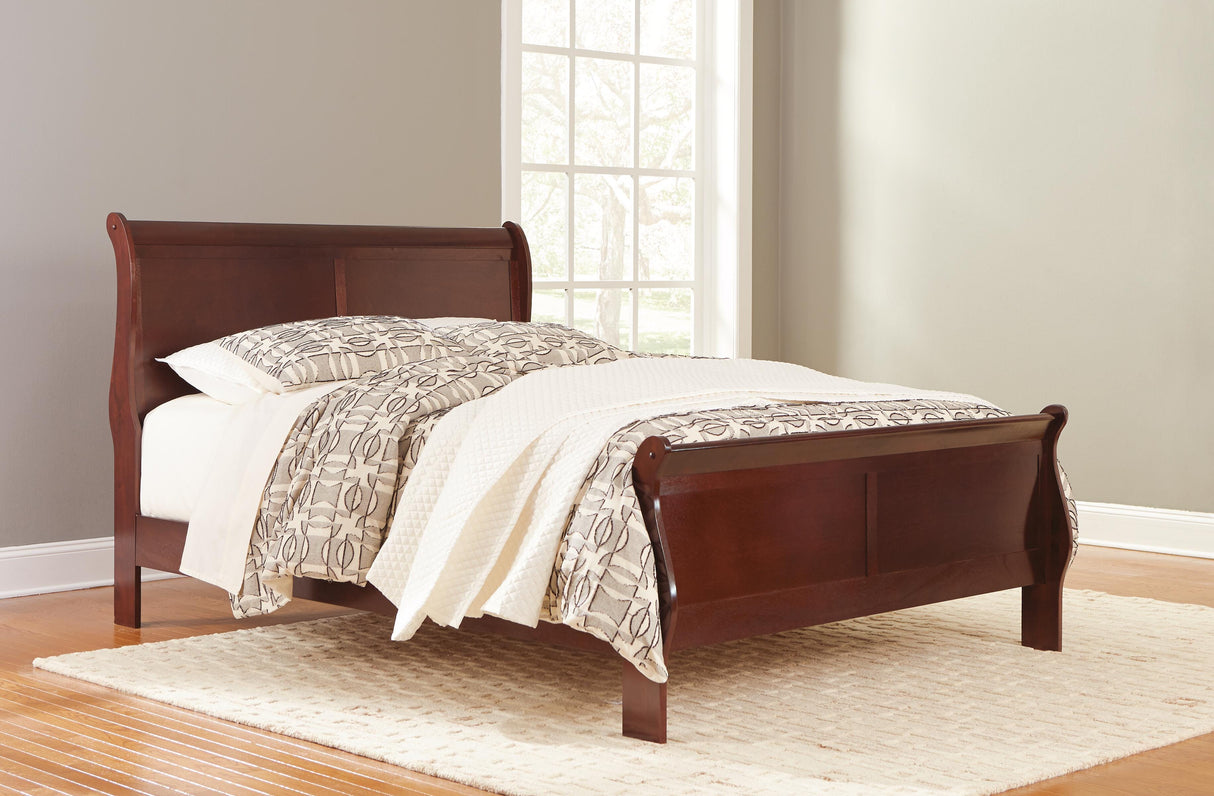Alisdair Bed - Furniture World