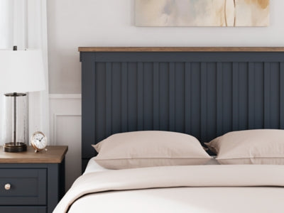 Landocken Bedroom Package - Furniture World