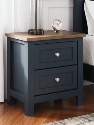 Landocken Bedroom Package - Furniture World