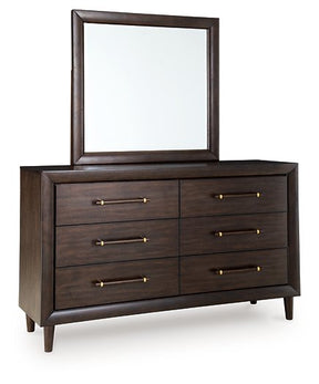Dantenton Dresser and Mirror - Furniture World