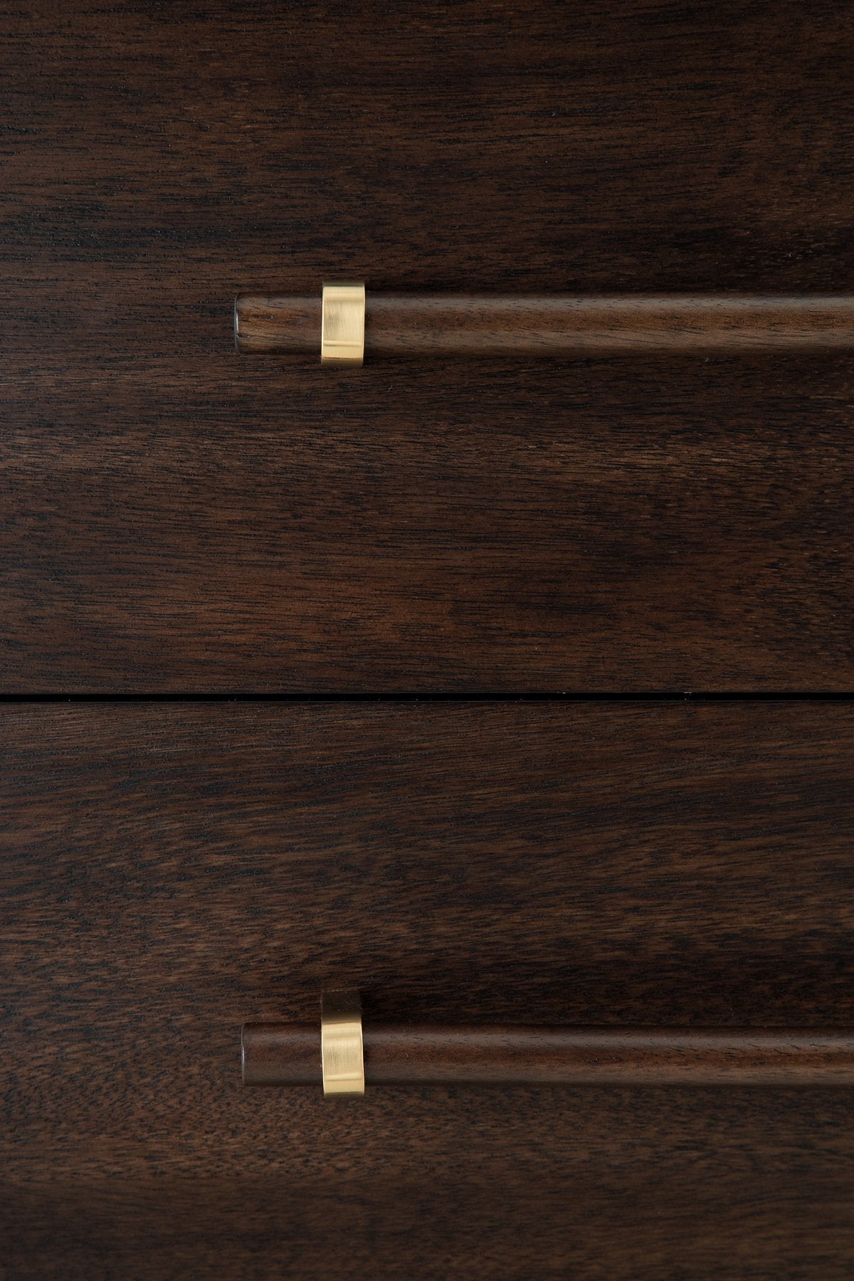 Dantenton Chest of Drawers - Furniture World