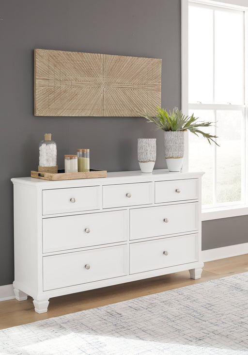 Fortman Dresser - Furniture World