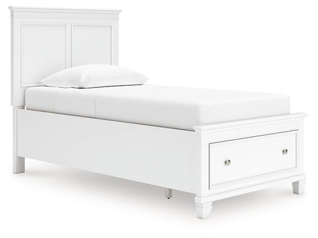 Fortman Panel Storage Bed - Furniture World