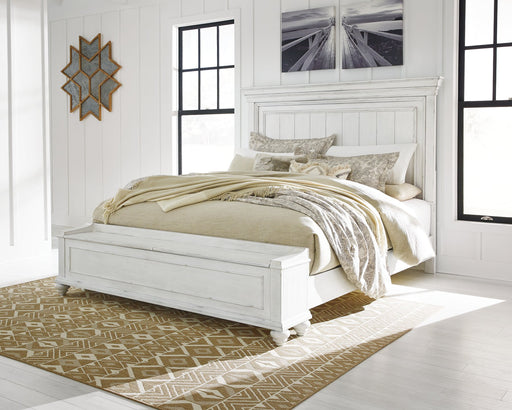 Kanwyn Bed with Storage Bench - Furniture World