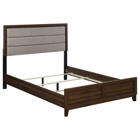 Welsley Panel Bed - Furniture World