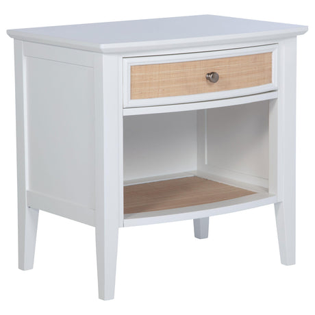 Bexhill Bedroom Set - Furniture World