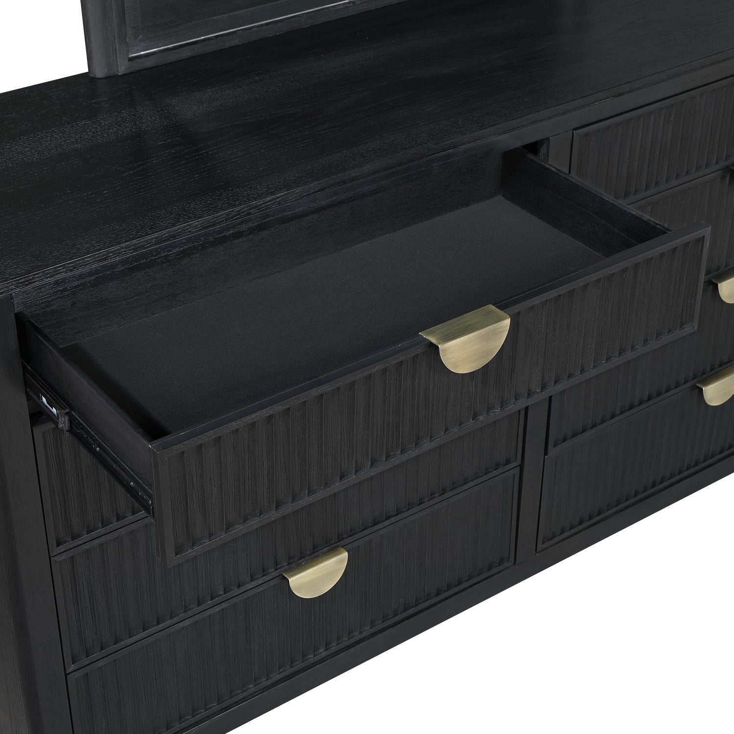 Brookmead Bedroom Set
