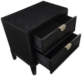 Brookmead Bedroom Set - Furniture World