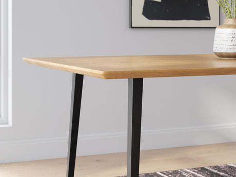Gretlynn Dining Table - Furniture World