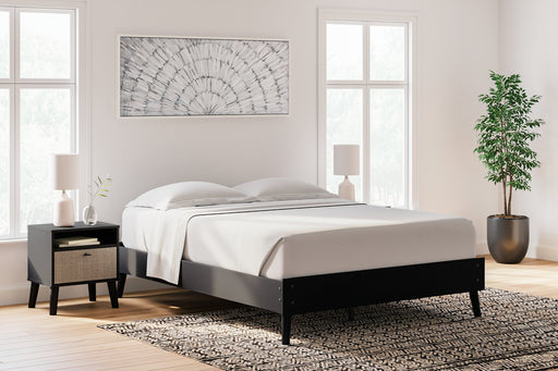 Charlang Bed - Furniture World