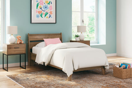 Deanlow Bedroom Package - Furniture World