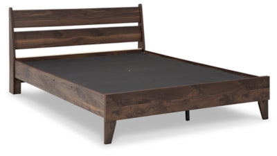 Calverson Bed - Furniture World