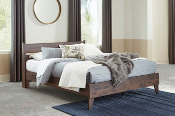 Calverson Bed - Furniture World