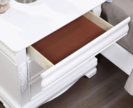 ALECIA Night Stand w/ USB, White - Furniture World