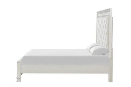 Stella Mia 4 Pc 5 Pc Queen Bedroom Set White - Furniture World