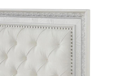 Stella Mia 4 Pc 5 Pc Queen Bedroom Set White - Furniture World
