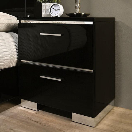 Carlie Bed White & Black - Furniture World