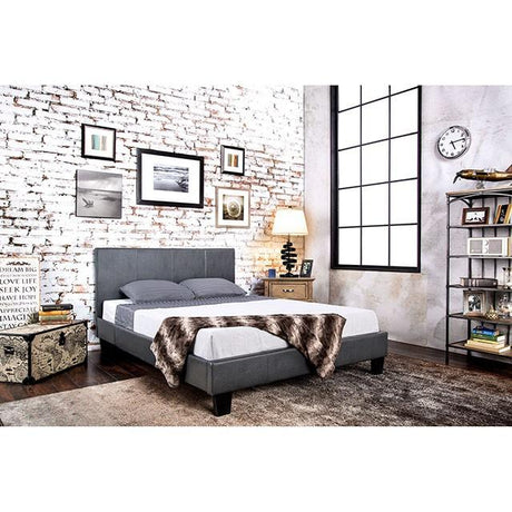 Winn Park Cal.King, E.King, Twin, & Full Bed Chrome, Gray, Brown, & Chrome - Furniture World