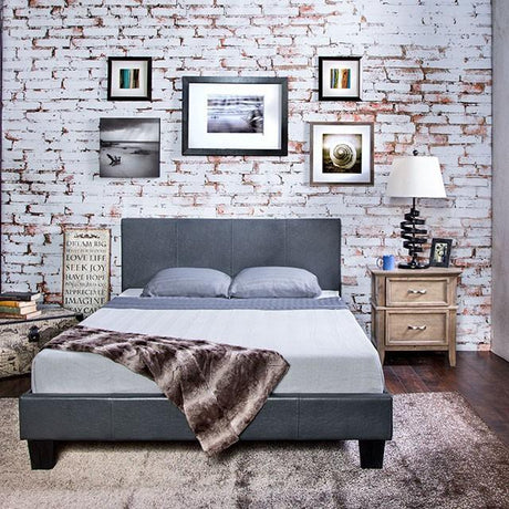 Winn Park Cal.King, E.King, Twin, & Full Bed Chrome, Gray, Brown, & Chrome - Furniture World