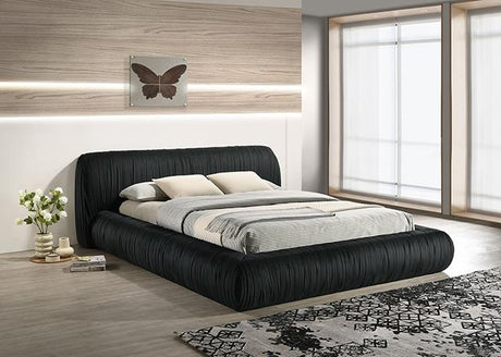 Palmdale Bed Black & Ivory - Furniture World