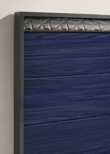 Morcote E.King & Queen Bed