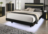Lillestrom Queen Bedroom Set - Furniture World