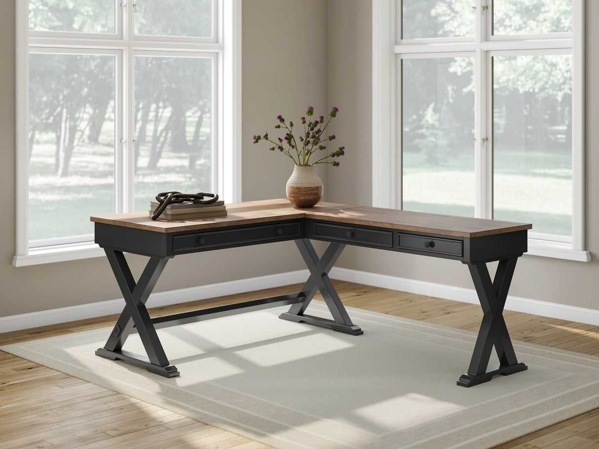 Wildenauer Home Office Desk - Furniture World