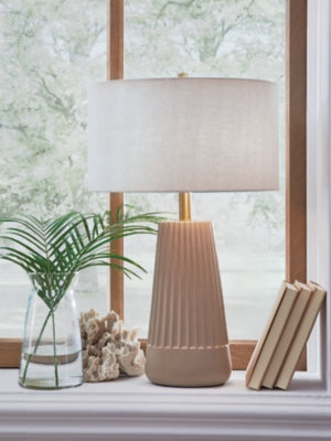 Dellner Table Lamp - Furniture World