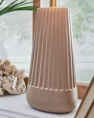 Dellner Table Lamp - Furniture World