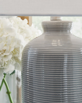 Wimlow Table Lamp - Furniture World