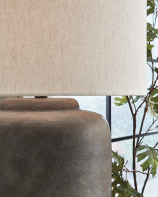 Zandophen Table Lamp - Furniture World