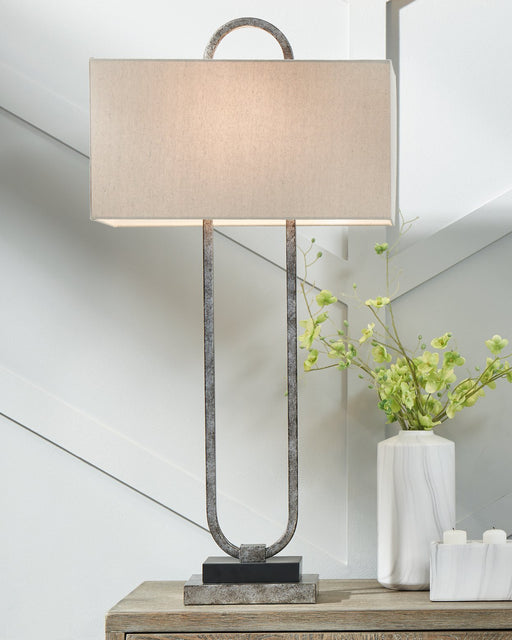 Bennish Table Lamp - Furniture World