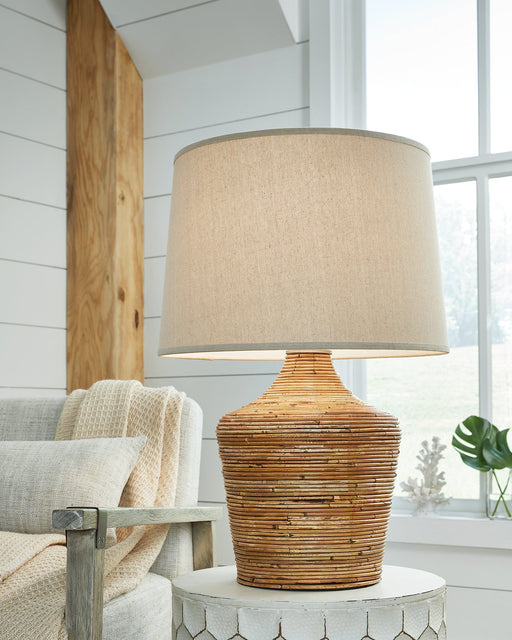 Kerrus Table Lamp - Furniture World