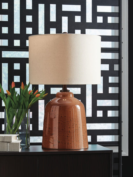 Aaleahya Table Lamp - Furniture World