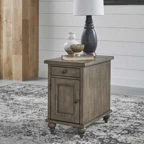 Americana Farmhouse Chair Side Table - Furniture World