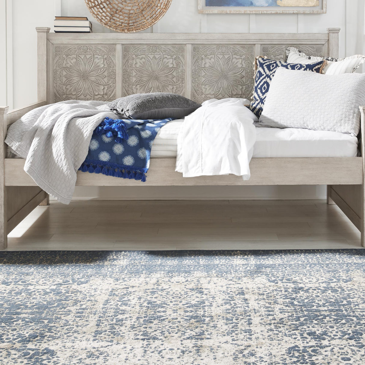 Heartland Twin Daybed Slat Roll - Furniture World