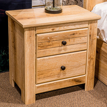 Makidern Nightstand - Furniture World
