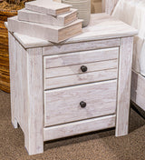 Makidern Nightstand - Furniture World