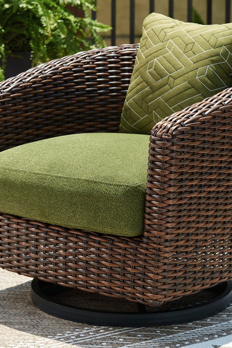 Horizon Hall Outdoor Package - Furniture World