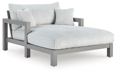 Hurley Park Outdoor Chaise Lounge with Cushion - Furniture World