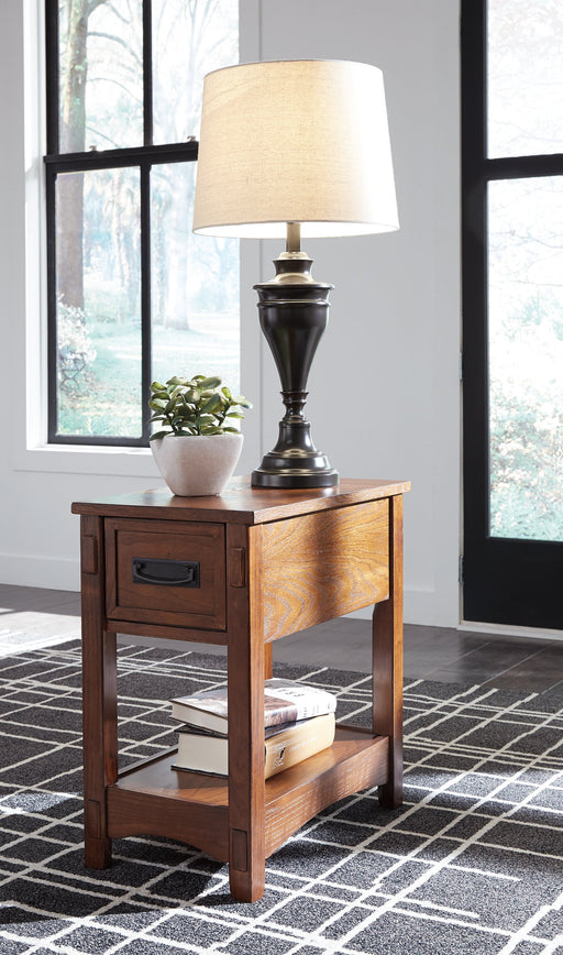 Breegin Chairside End Table - Furniture World