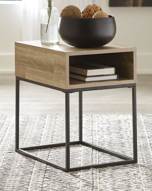 Gerdanet End Table - Furniture World