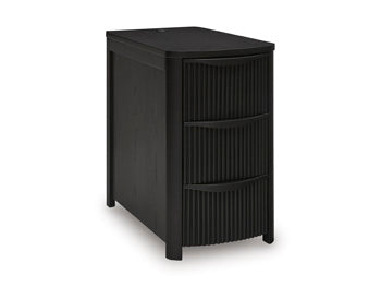 Camdill Chairside End Table - Furniture World