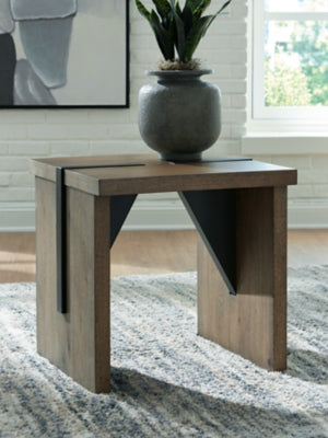 Kandinew End Table - Furniture World