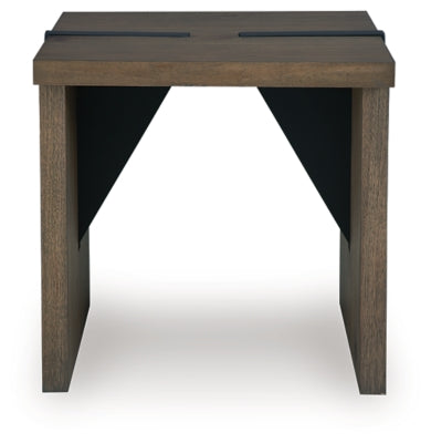 Kandinew End Table - Furniture World
