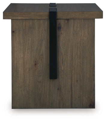Kandinew End Table - Furniture World