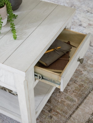 Robbinsdale End Table - Furniture World